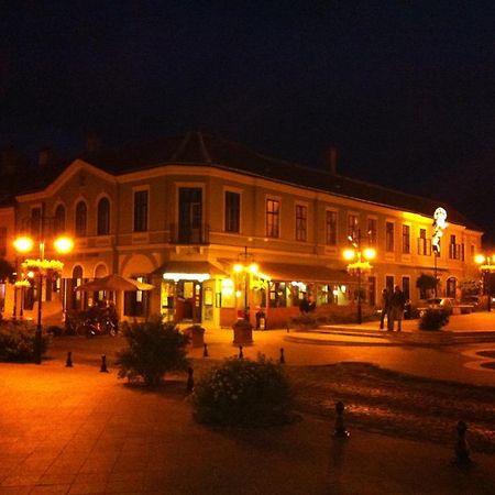 Arany Strucc Hotel Kőszeg Extérieur photo
