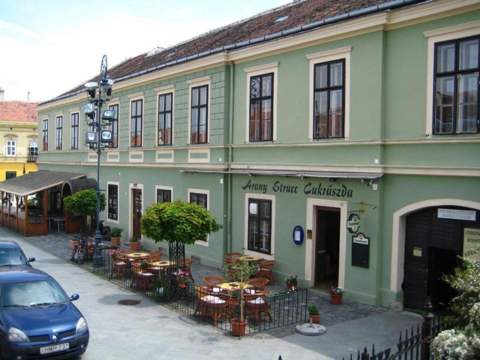 Arany Strucc Hotel Kőszeg Extérieur photo