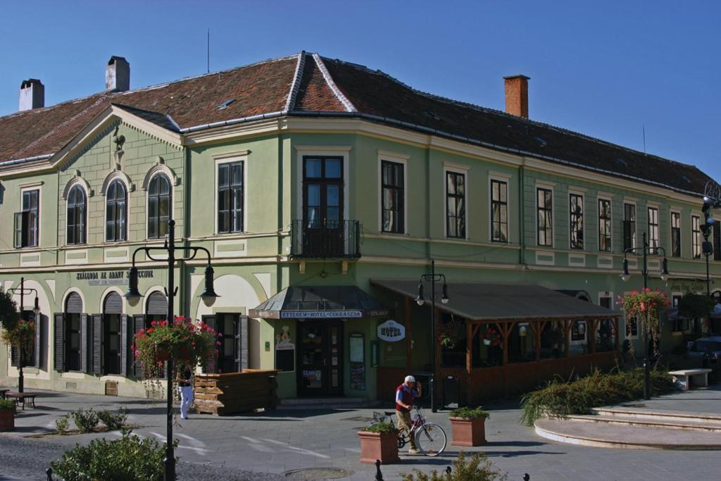 Arany Strucc Hotel Kőszeg Extérieur photo
