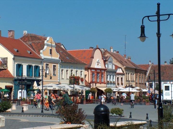 Arany Strucc Hotel Kőszeg Extérieur photo